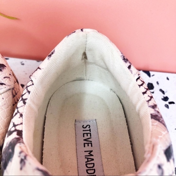Steve Madden Bertie Snake Print Platform Lace Up Women’s Sneakers Sz 8 - Picture 4 of 10